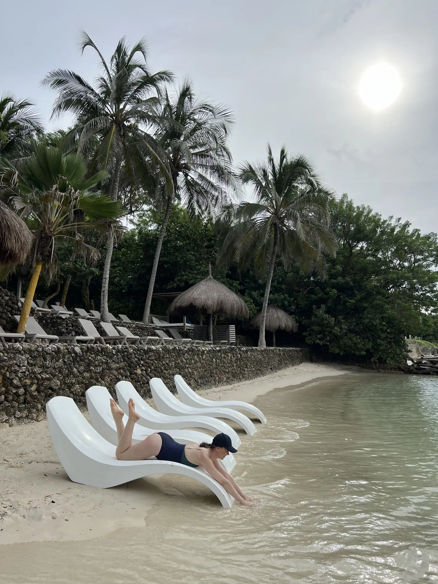 Lounger in the shallows